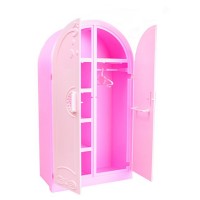 Шкаф розовый для кукол